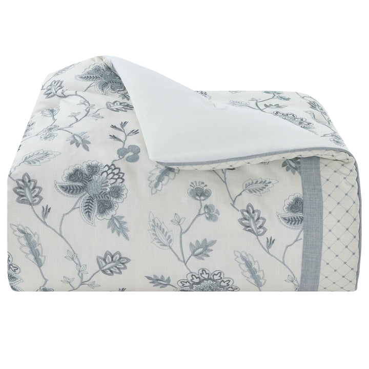 J Queen Blue Garden 4-Piece Comforter Set in Queen- Final Sale Comforter Sets By US Office - Latest Bedding
