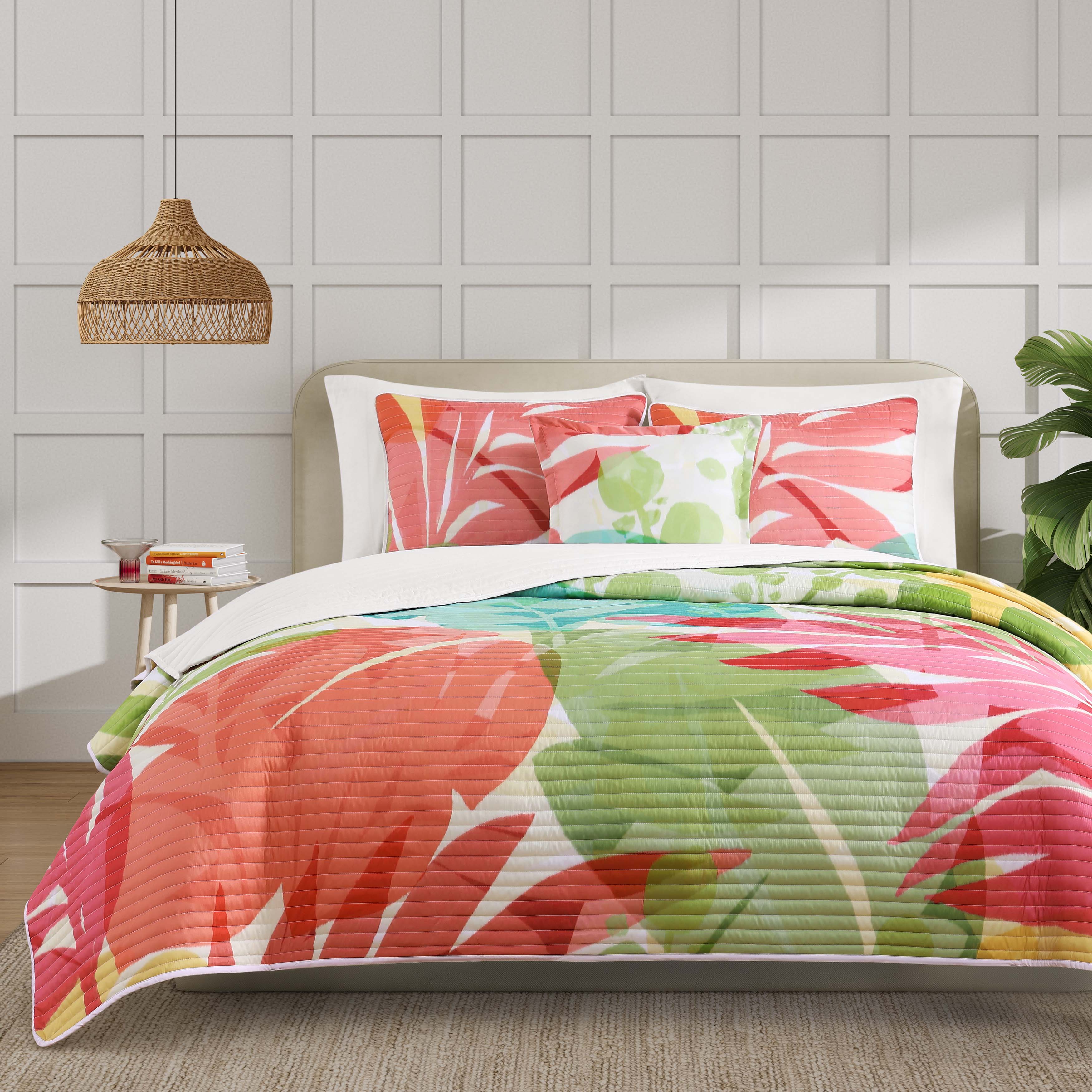 Tiki Fruit Pattern Print Bed Set Quilt main image 0