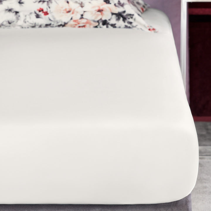 Jacqueline Fitted Sheet Fitted Sheet By Togas