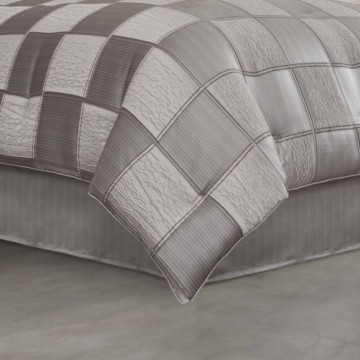 J Queen Brando Charcoal 4 Piece Comforter Set in Queen- Final sale Comforter Sets By US Office - Latest Bedding