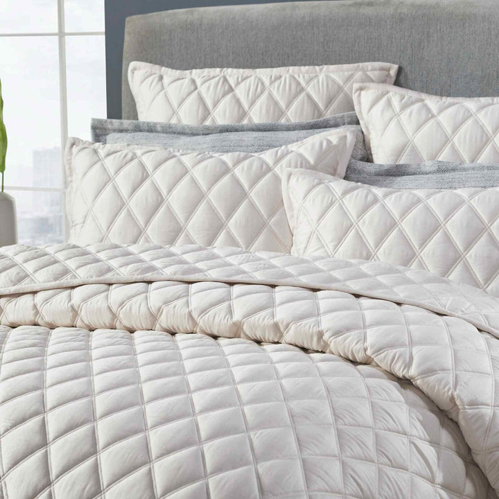 Avalon Diamond Quilted LYOCELL Coverlet Coverlet By Orchids Lux Home