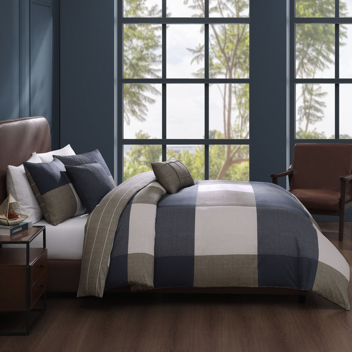 Bebejan Checkered Navy Tan 5 Piece Reversible Comforter Set