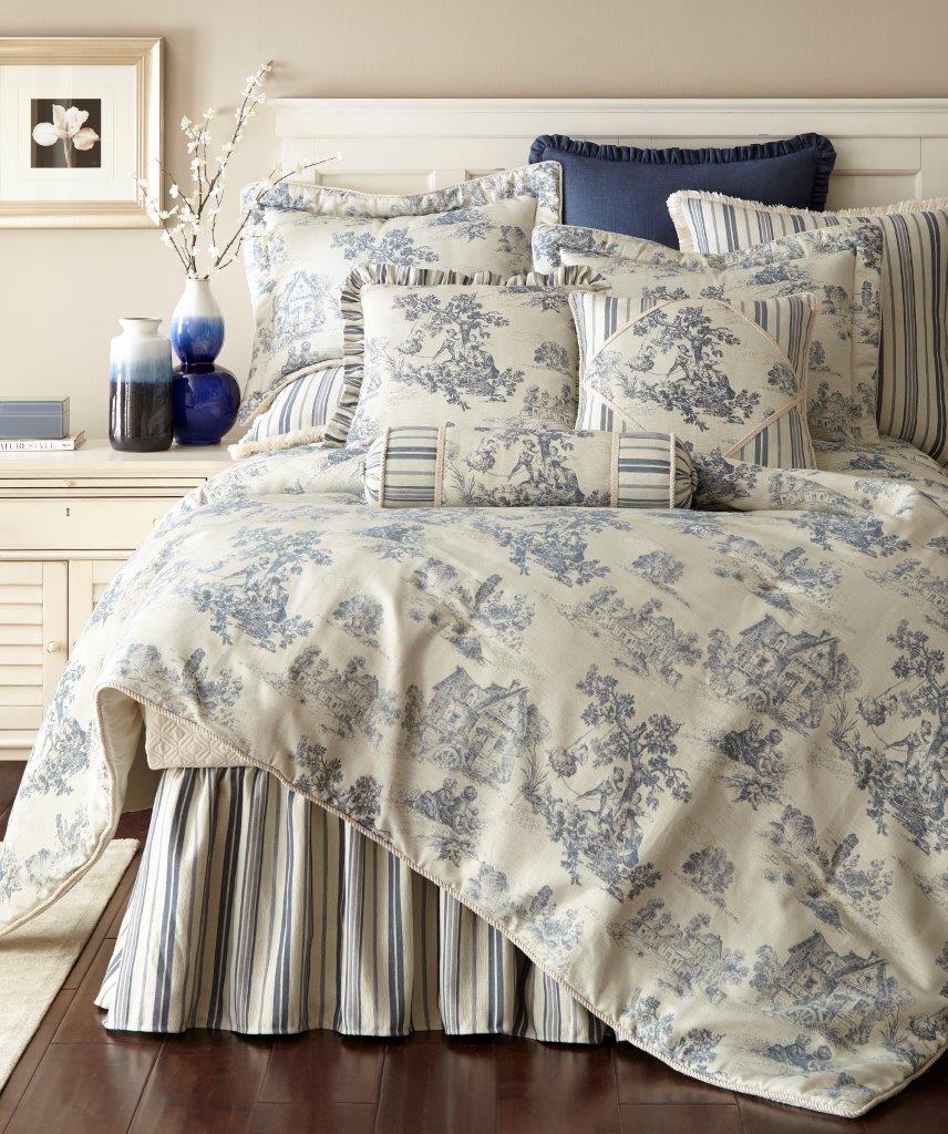 Austin Horn Classics Cosmopolitan Toile 3 piece Luxury Comforter Set Comforter Sets By Pacific Coast Home Furnishings
