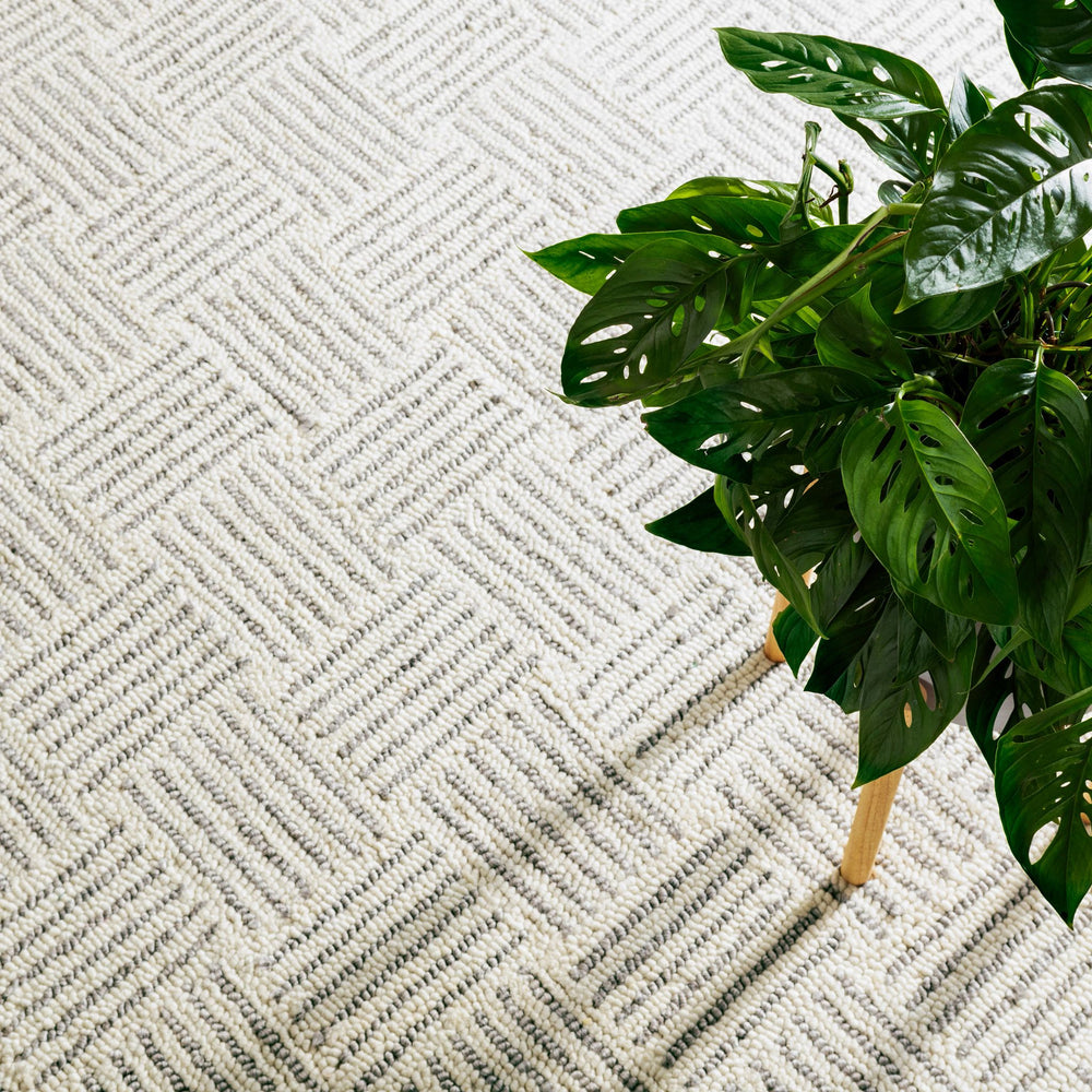 Layers Grey Hand Hooked Wool Rug Rug By Annie Selke