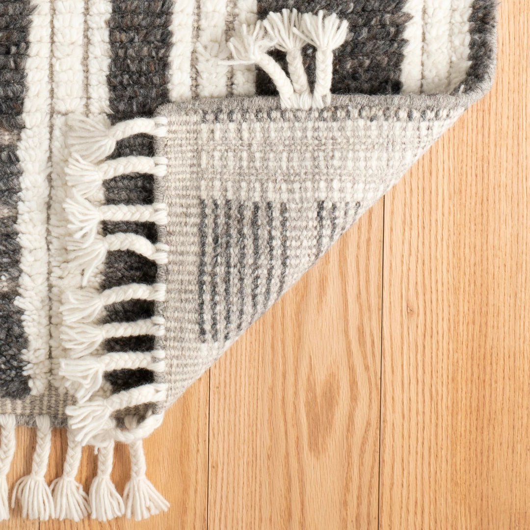 Tory Grey/Ivory Hand Knotted Wool Rug Rug By Annie Selke