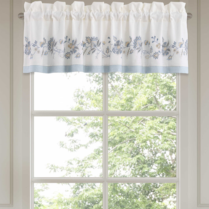 Garden Bloom Chambray Straight Window Valance Window Valances By J. Queen New York