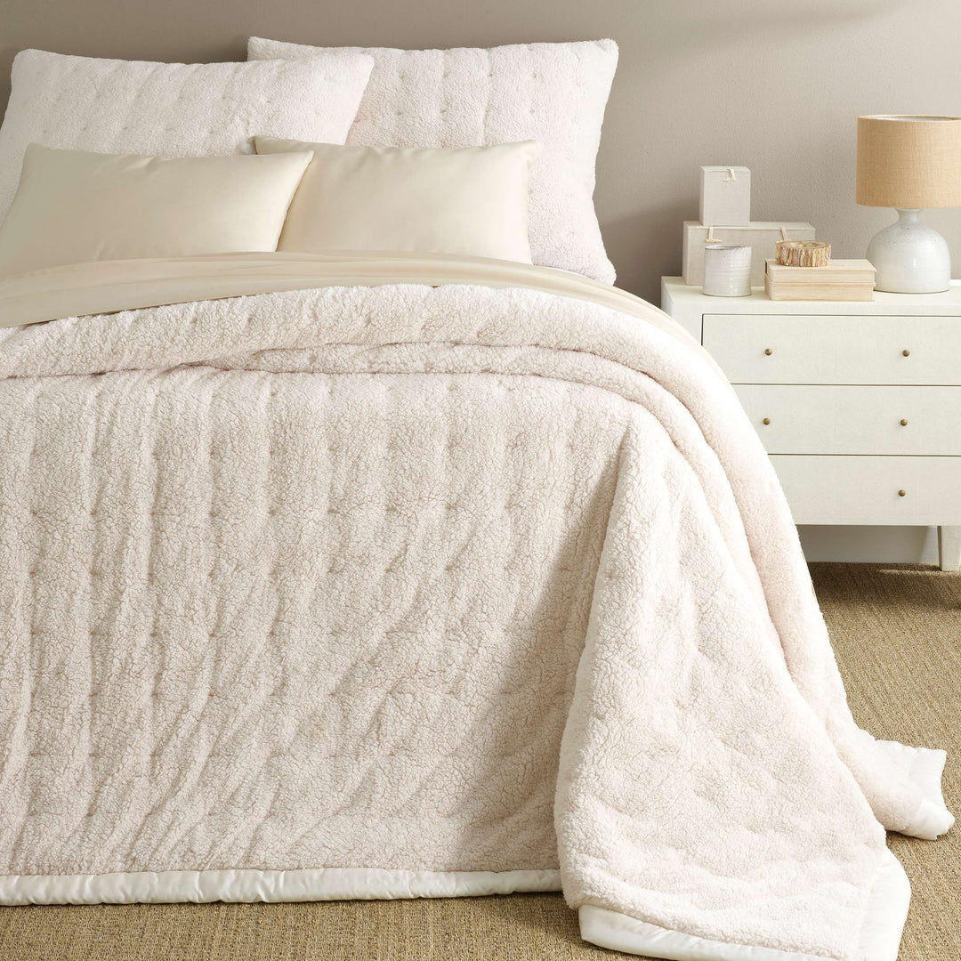 Marshmallow Fleece Puff Comforter Comforter Sets By Annie Selke