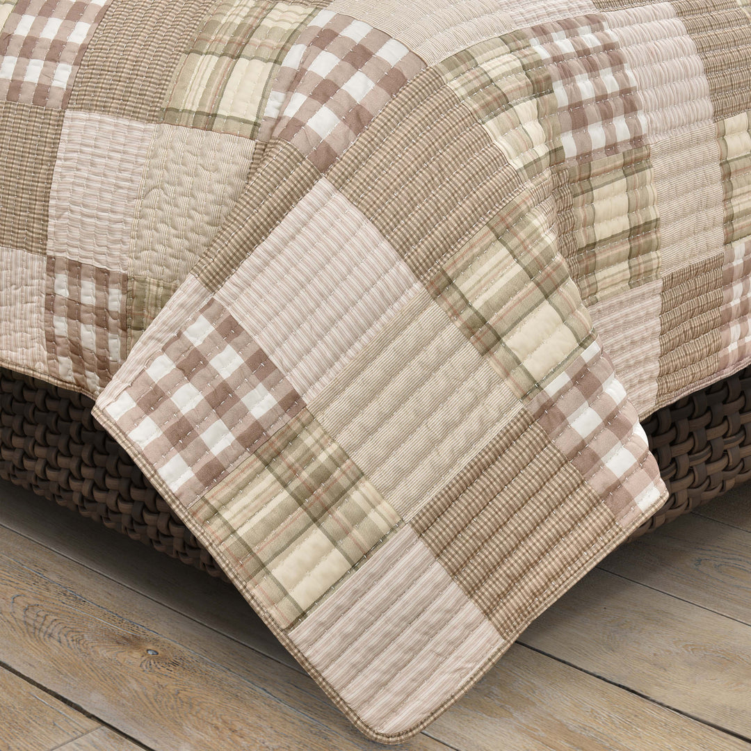 Mayfair Quilt Quilt Sets By J. Queen New York