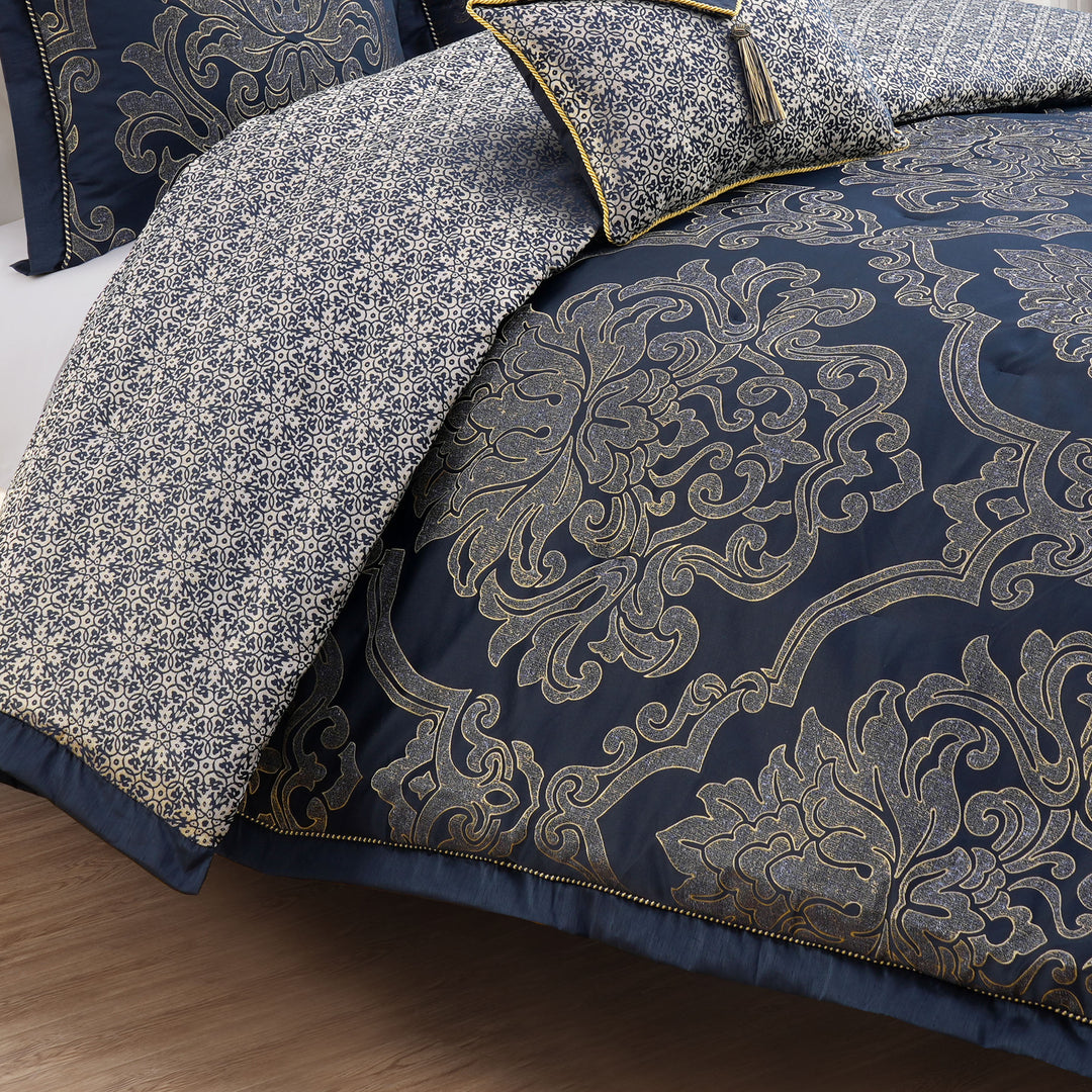 Vaughn Navy/Gold 3 Piece Comforter Set