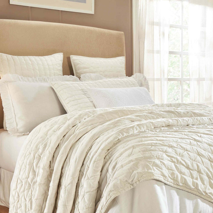 Luna Hand Pinched Velvet Quilt Quilt Sets By Orchids Lux Home