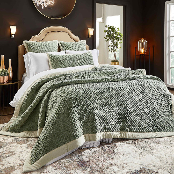 Maui Cross Stitch Velvet Quilt Quilt Sets By Orchids Lux Home