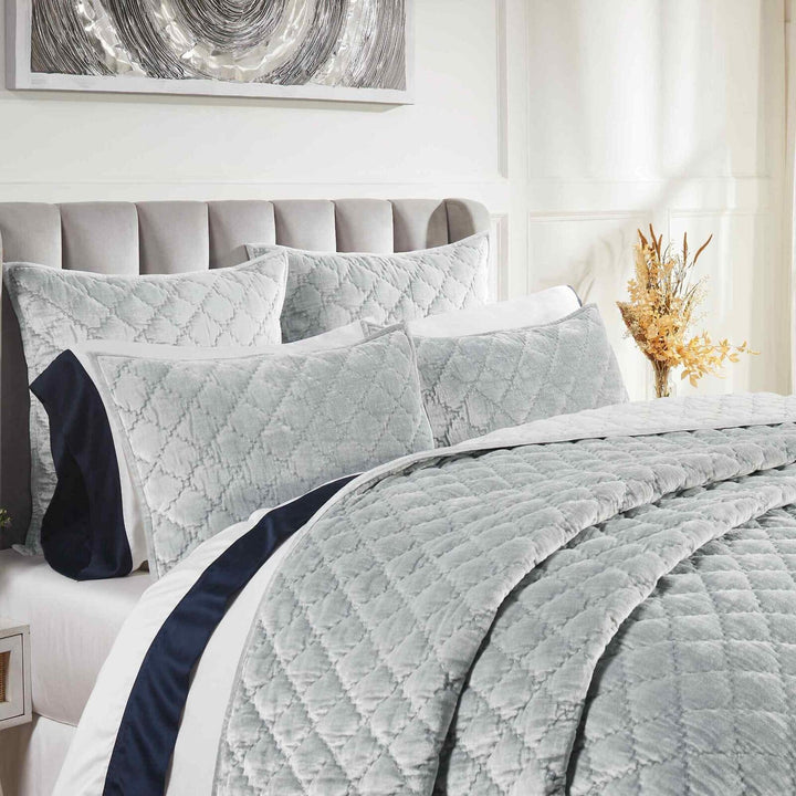 Clermont Diamond Velvet Quilt Quilt Sets By Orchids Lux Home