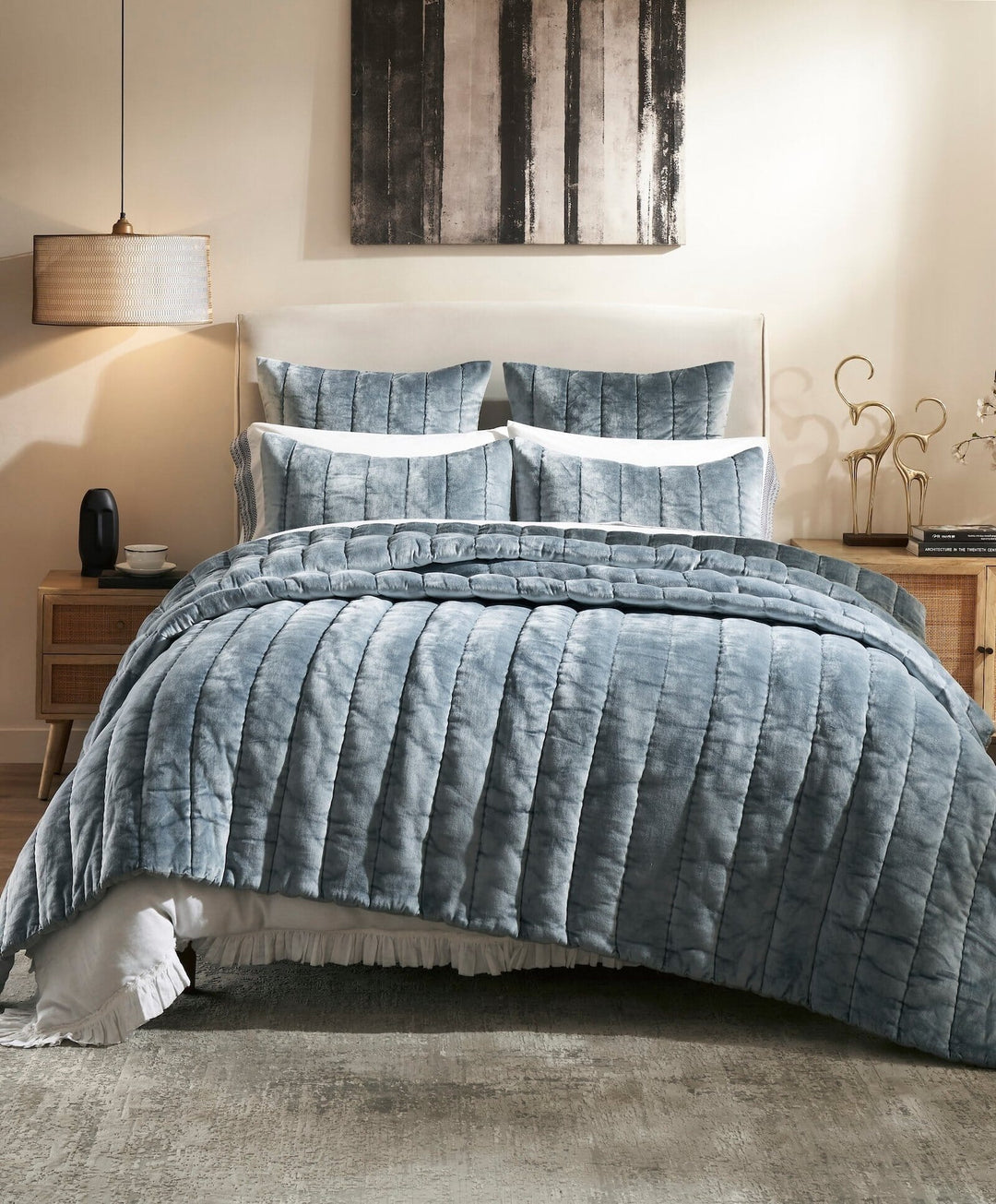 Gatsby Channel Velvet Quilt Quilt Sets By Orchids Lux Home