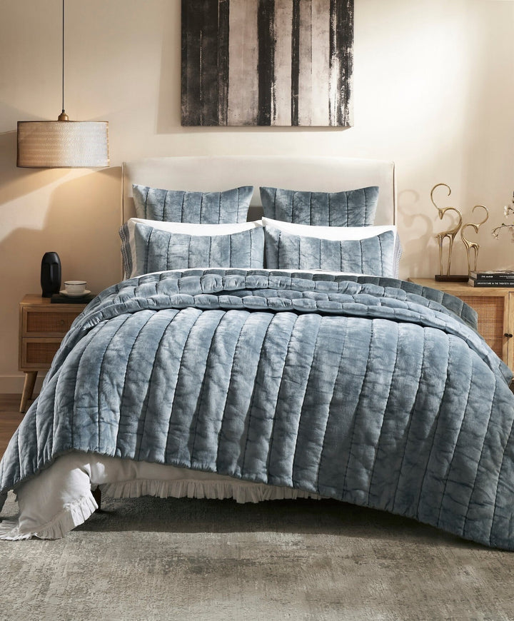 Gatsby Channel Velvet Quilt Quilt Sets By Orchids Lux Home