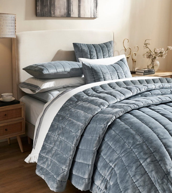 Gatsby Channel Velvet Quilt Quilt Sets By Orchids Lux Home