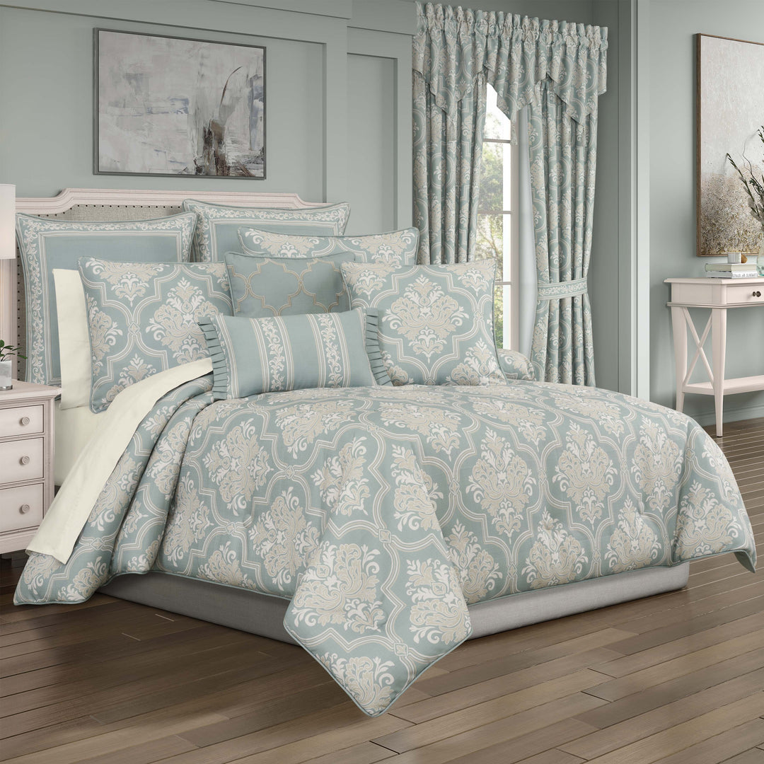 Tranquility Aqua 3 Piece Comforter Set Comforter Sets By J. Queen New York
