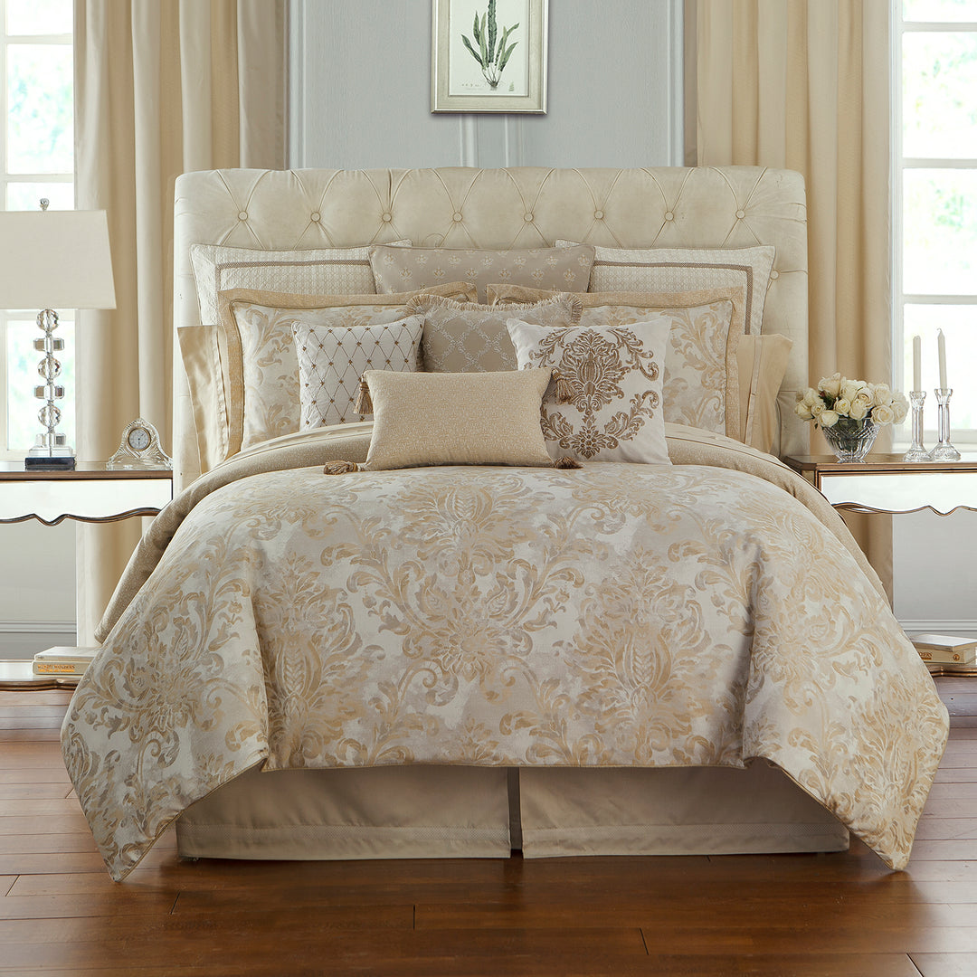 Annalise Gold 4-Piece Reversible Comforter Set Comforter Sets By Waterford