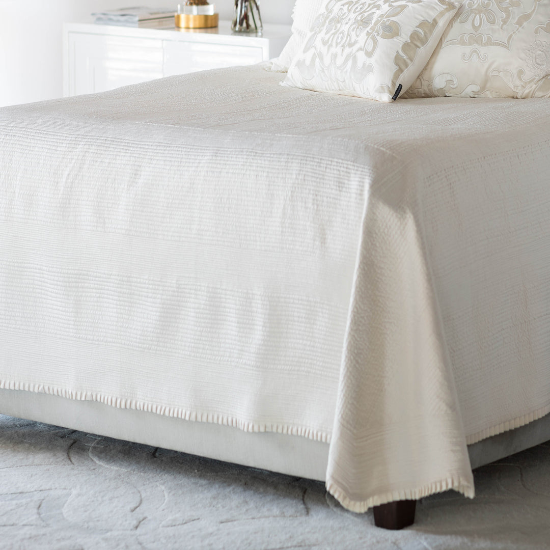 Battersea Ivory S&S Quilted Bedspread Bedspread Set By Lili Alessandra