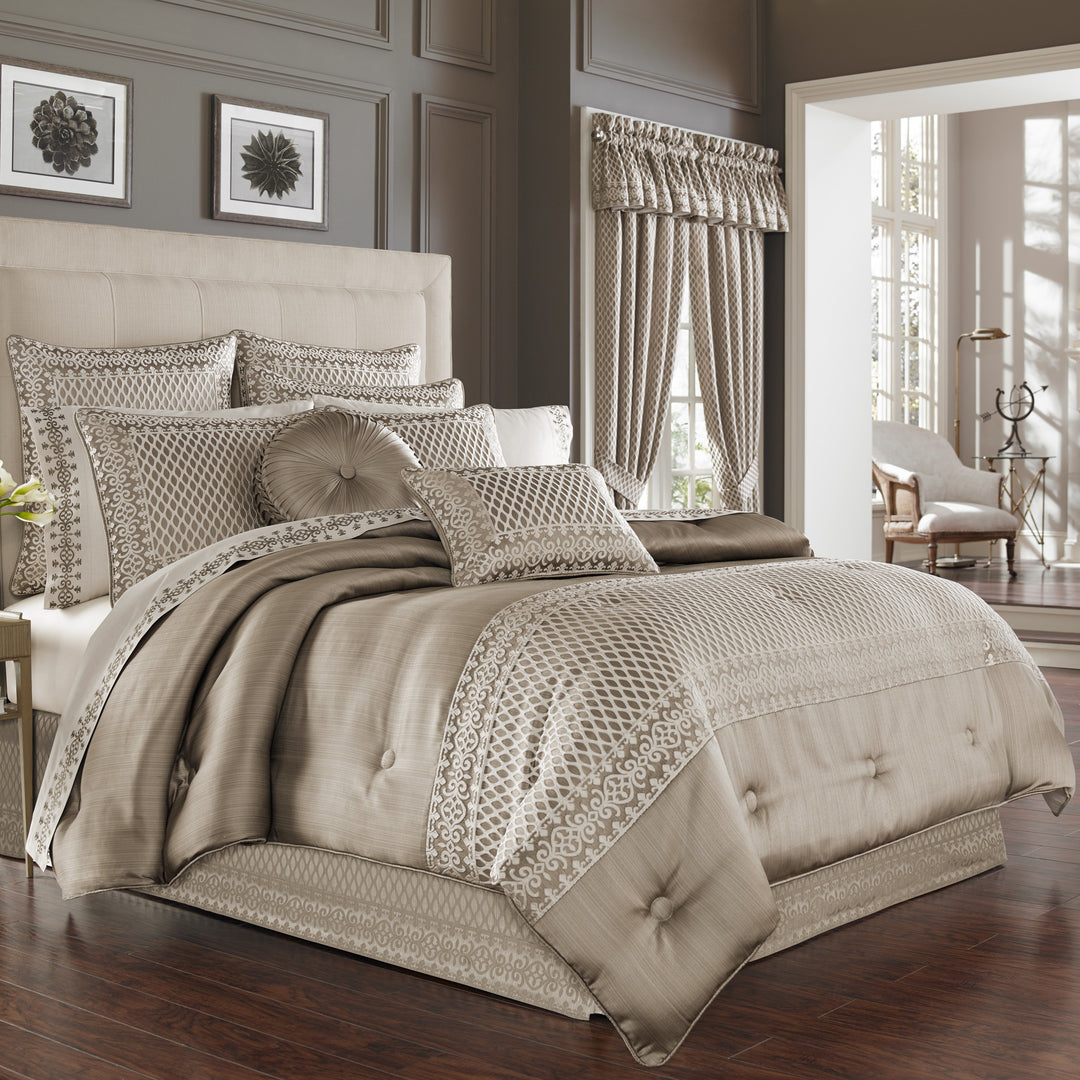 Beaumont Champagne 4-Piece Comforter Set By J Queen Comforter Sets By J. Queen New York