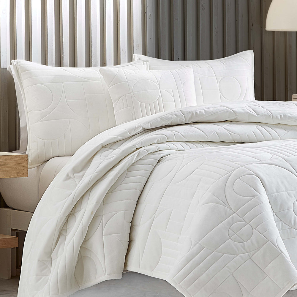 Bryant White Quilted Coverlet By J Queen Coverlet By J. Queen New York