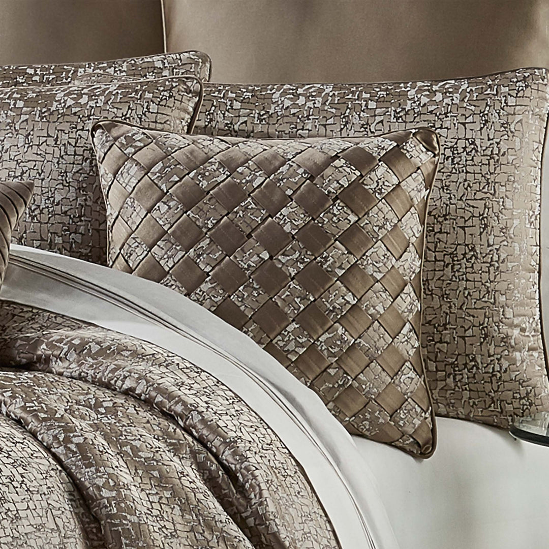 Cracked Taupe Ice Decorative Throw Pillow 18