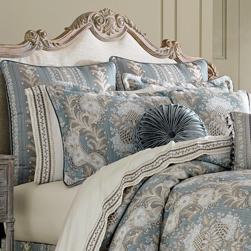 Crystal Palace French Blue 4-Piece Comforter Set By J Queen Comforter Sets By J. Queen New York