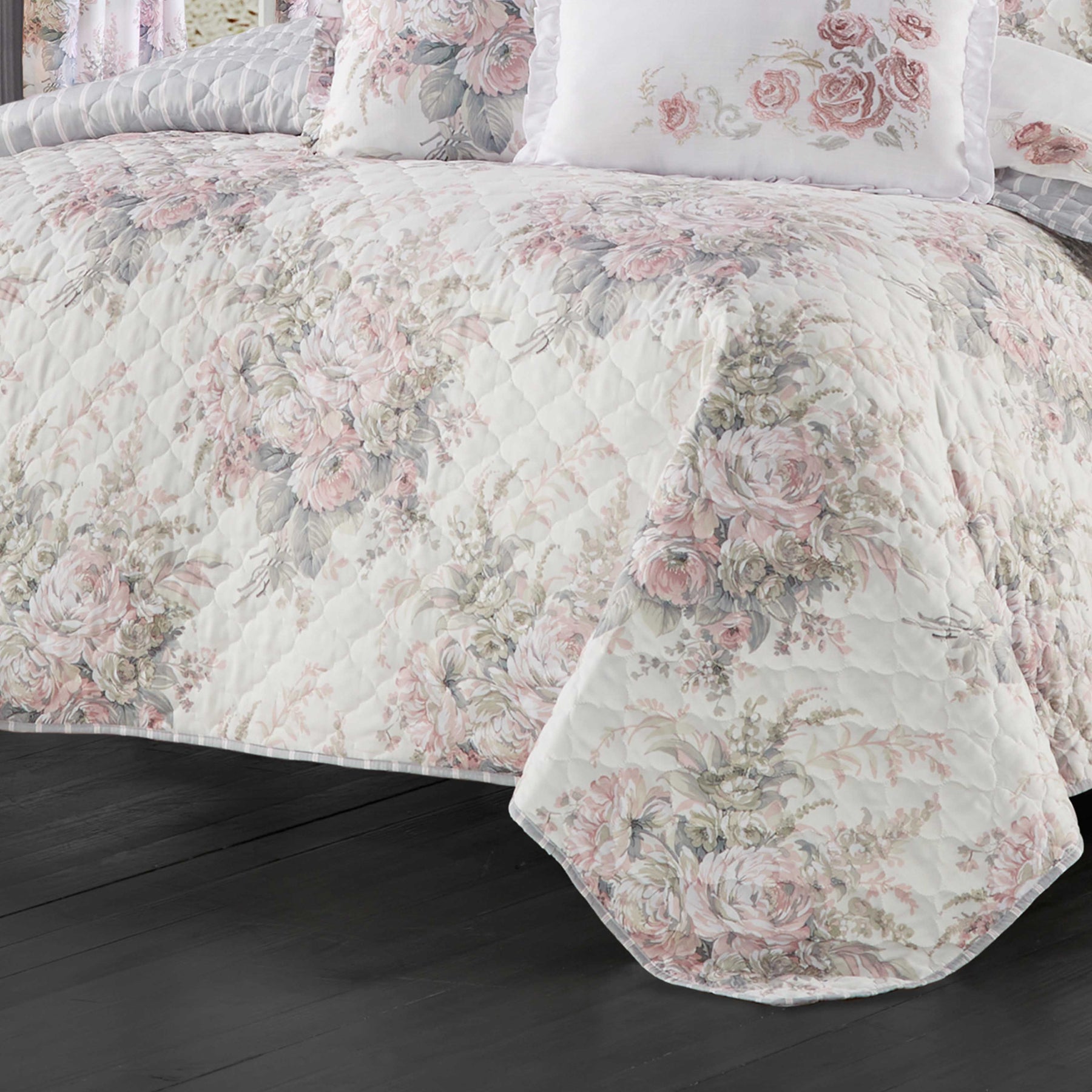 Royal Court Estelle Blush 3Piece Quilt Set Latest Bedding