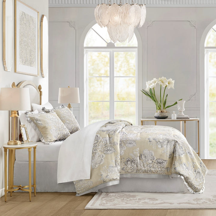 Loretta Linen 4-Piece Comforter Set Comforter Sets By Croscill Home LLC