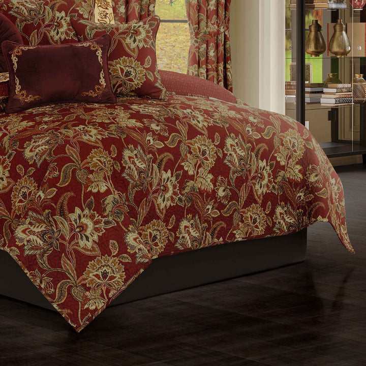 Montecito Red 3-Piece Quilt Set Quilt Sets By J. Queen New York