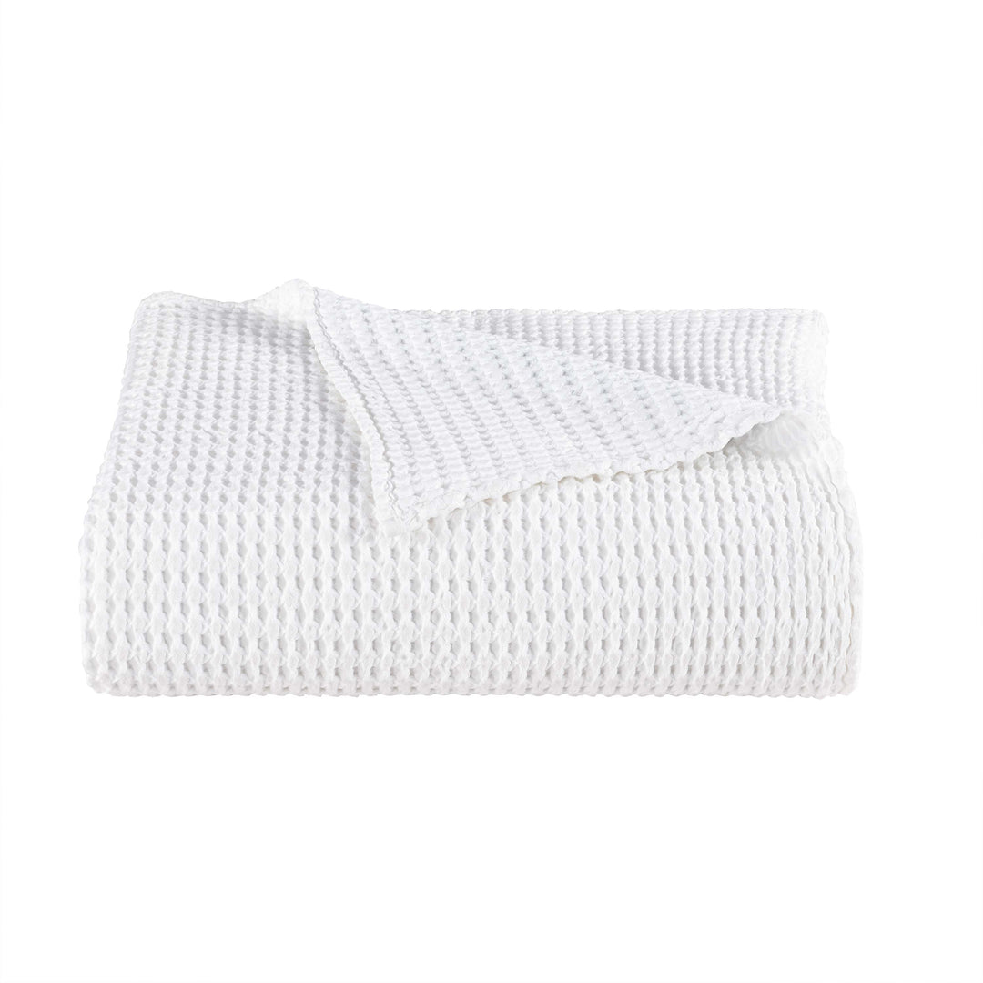 Pebble Beach White Coverlet By J Queen Coverlet By J. Queen New York