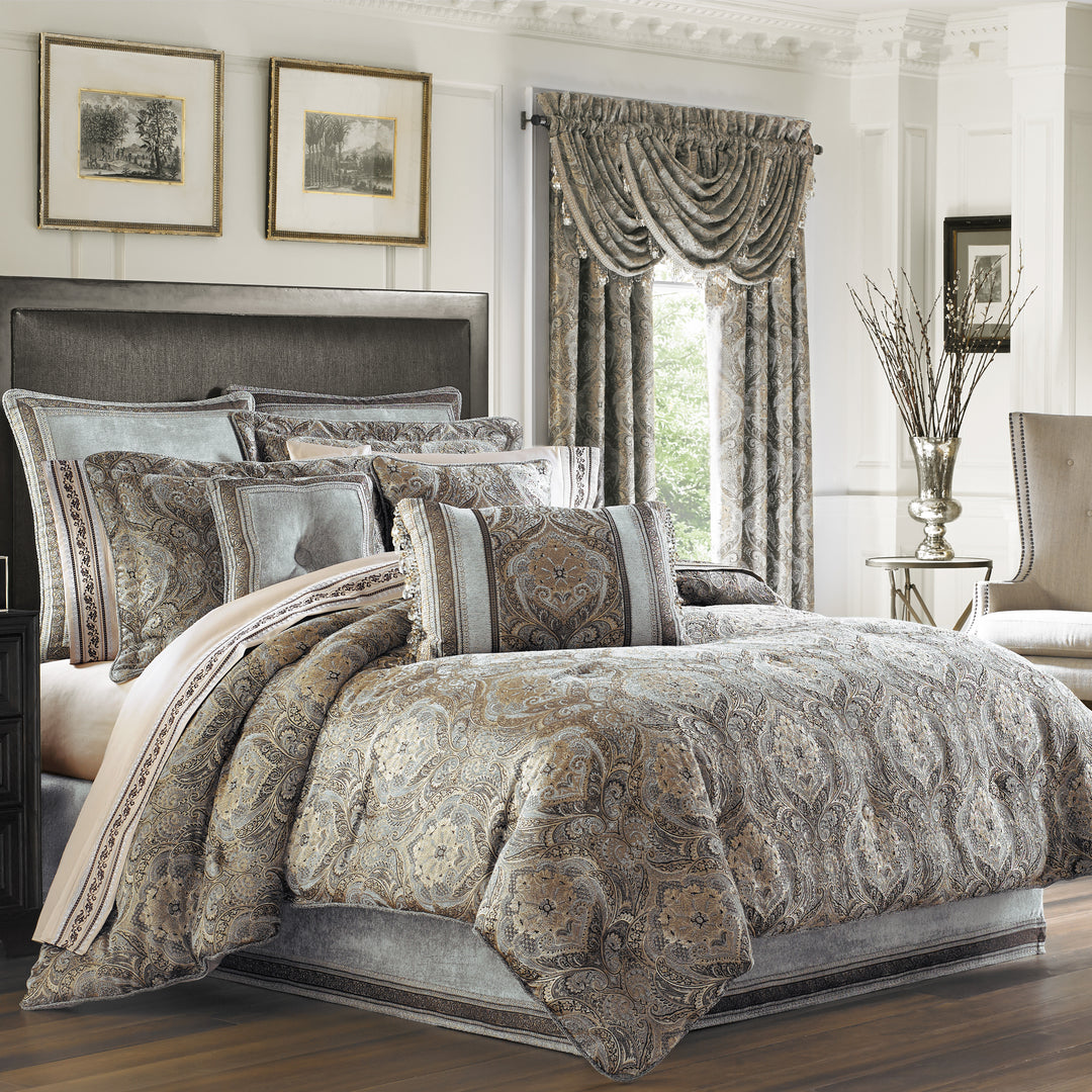Provence Stone 4-Piece Comforter Set By J Queen Comforter Sets By J. Queen New York