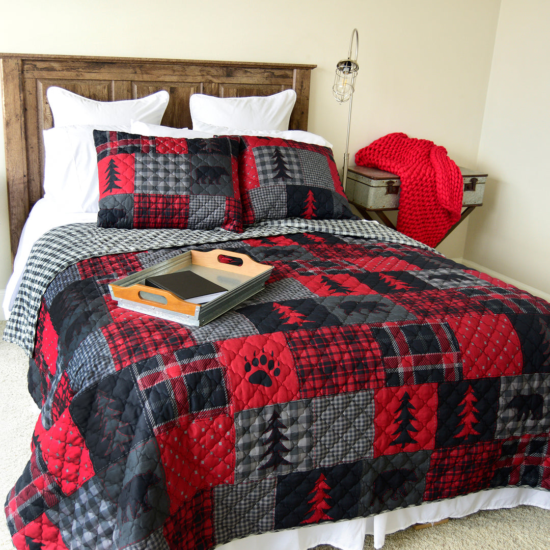 Red Forest 3-Piece Quilt Set Quilt Sets By Donna Sharp