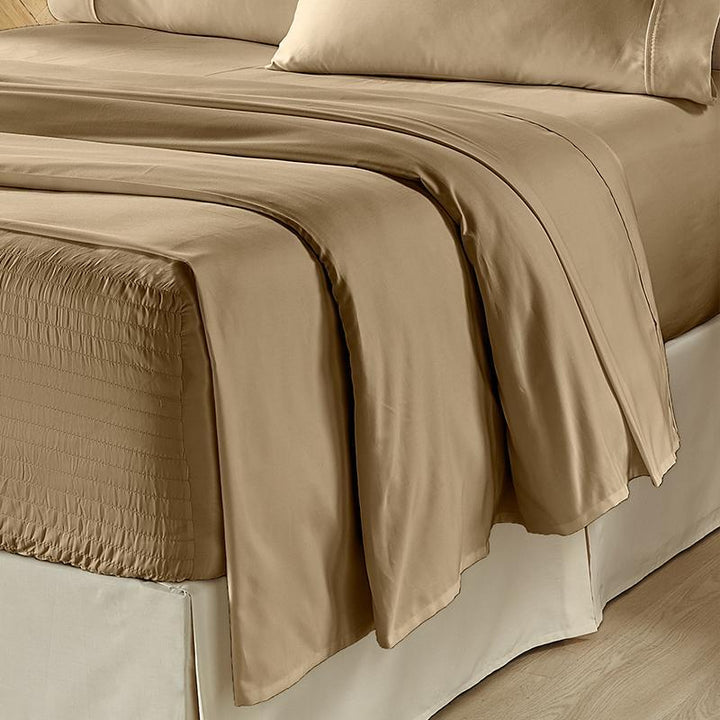 Royal Fit 500 Thread Count Cotton Blend 4-Piece Sheet Set By J Queen Sheet Sets By J. Queen New York