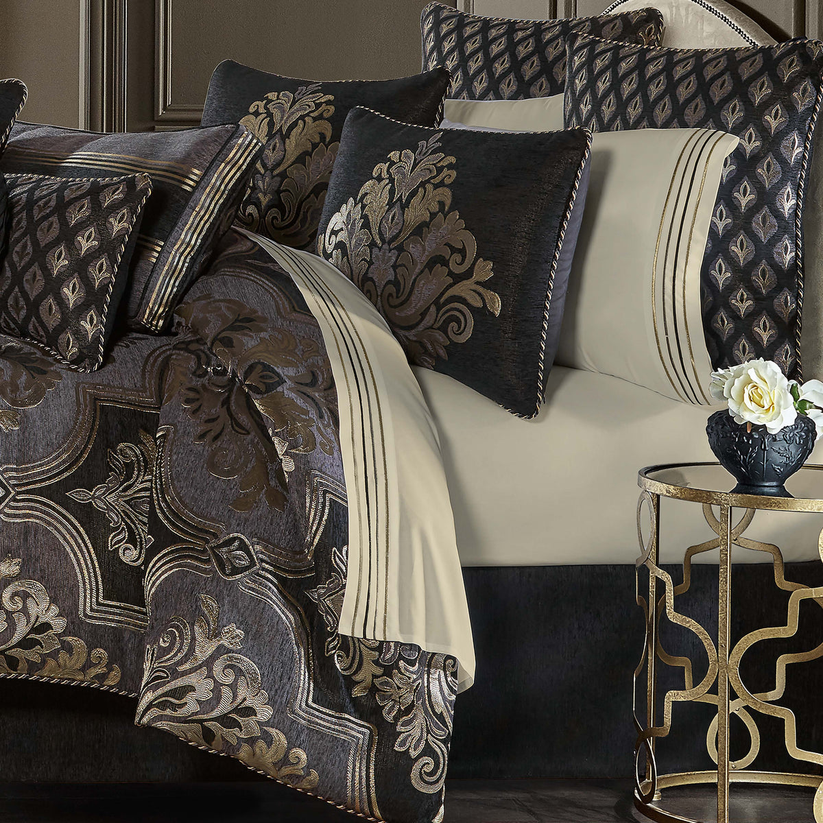 Savoy Pewter 4-Piece Comforter Set By J Queen – Latest Bedding