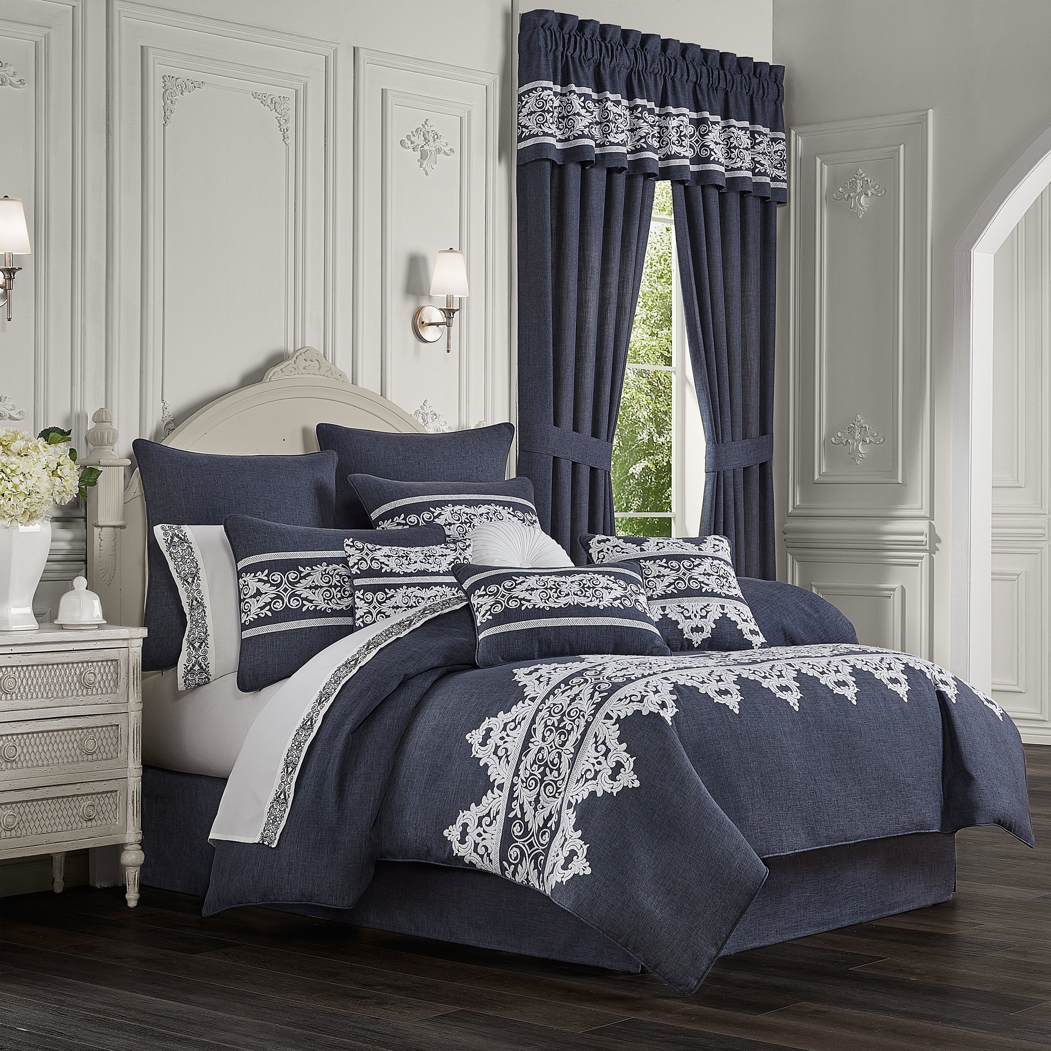 Shelburne Indigo 4-Piece Comforter Set By J Queen – Latest Bedding
